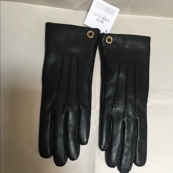 Coach Accessories - NWT Coach Black Leather Gloves, 6 1/2